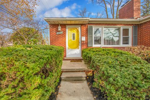 A home in Harper Woods