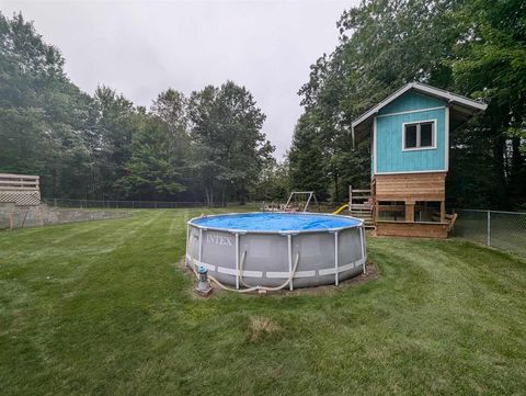 A home in Plainfield Twp