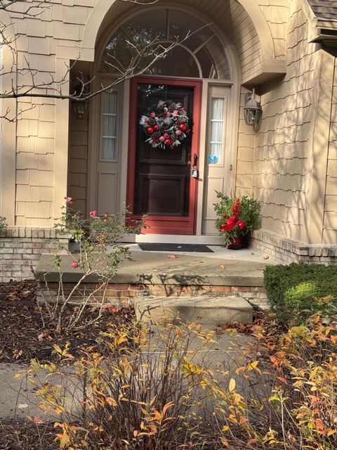 A home in Bloomfield Twp