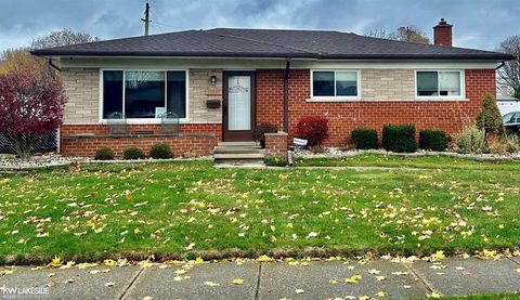 A home in Warren