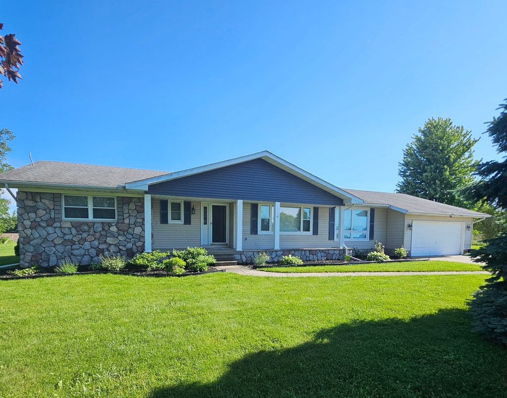 9233 SMITHS CREEK Road, Wales, MI 48027, MLS 20240036285 Howard Hanna