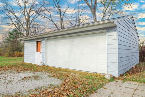 A home in Cottrellville Twp