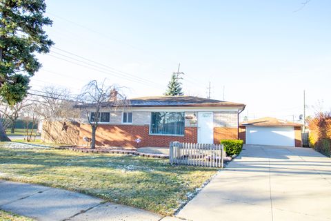 A home in Warren