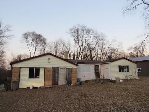 A home in Bethel Twp