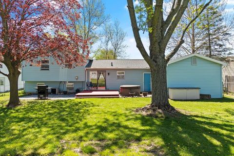 A home in Grand Blanc Twp