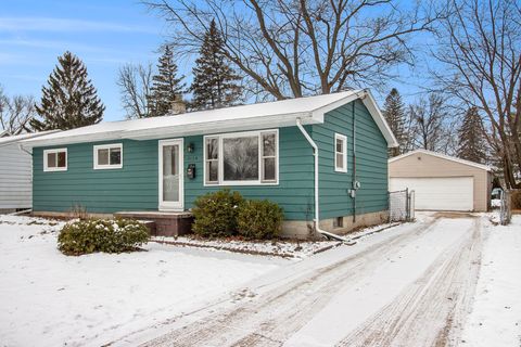 A home in Lansing