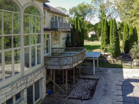 A home in Bloomfield Twp