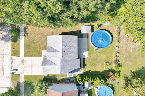 A home in Brownstown Twp