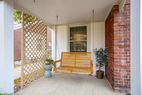 A home in Grosse Pointe Woods