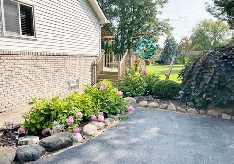 A home in Hartland Twp