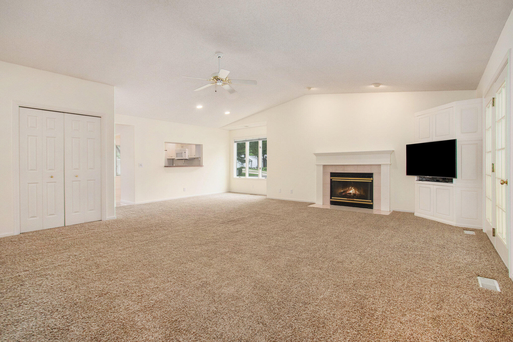 Photo 8 of 47 of 17151 Arthur Court condo