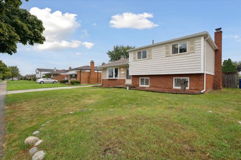 A home in Warren