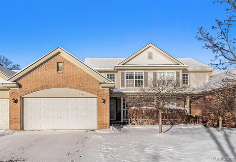 A home in HollyTownship_Oakland