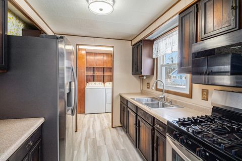 A home in GrassLakeVillage_Jackson