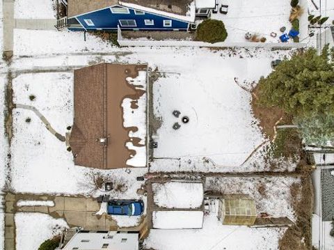 A home in Pleasant Ridge