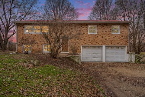 A home in LaGrange Twp