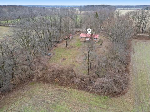 A home in LaGrange Twp