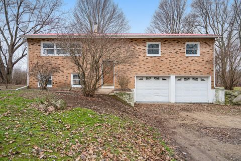 A home in LaGrange Twp