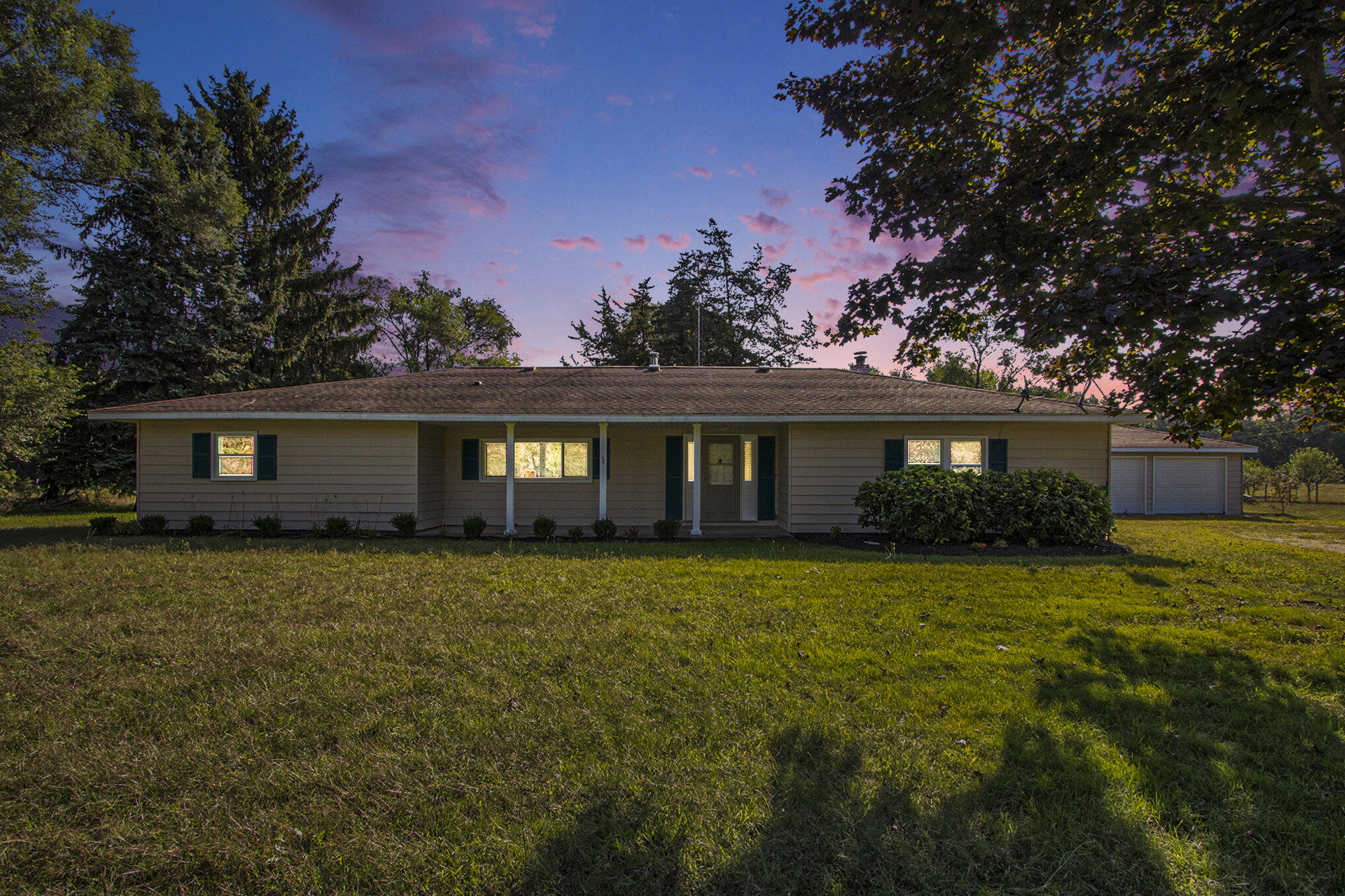 View Columbia Twp, MI 49056 house