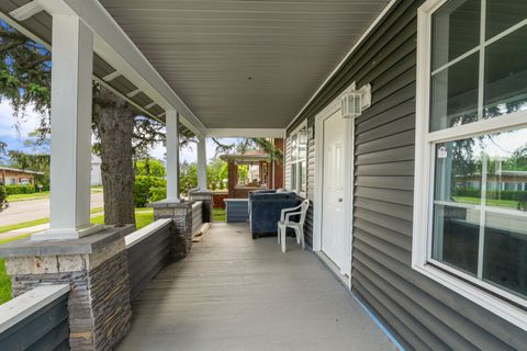 A home in Mt. Clemens