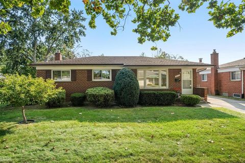 A home in Warren