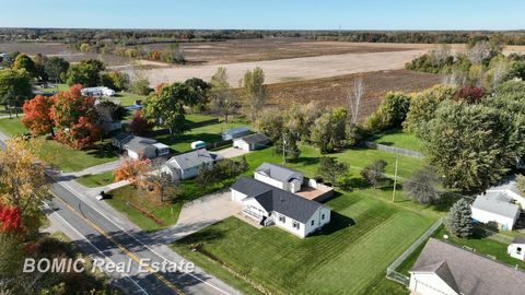 A home in Thetford Twp