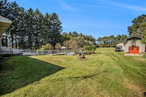 A home in Fredonia Twp