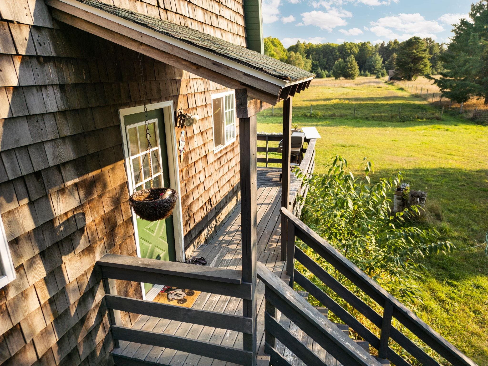 27996 Barney's Lake Road