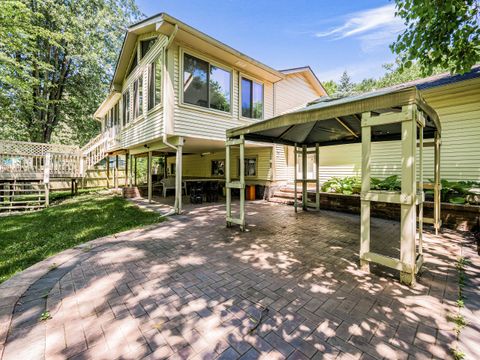 A home in Rochester Hills