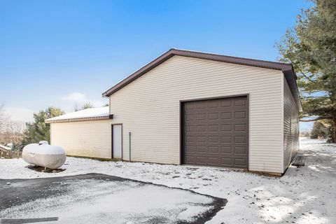 A home in Marengo Twp