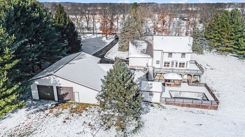 A home in Marengo Twp