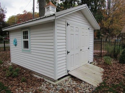 A home in Gerrish Twp