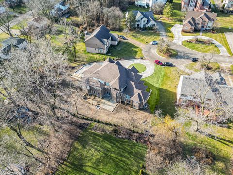 A home in Bloomfield Twp