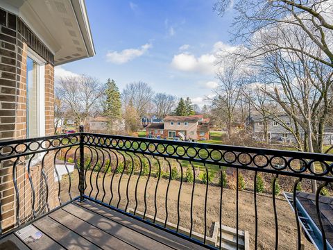 A home in Bloomfield Twp