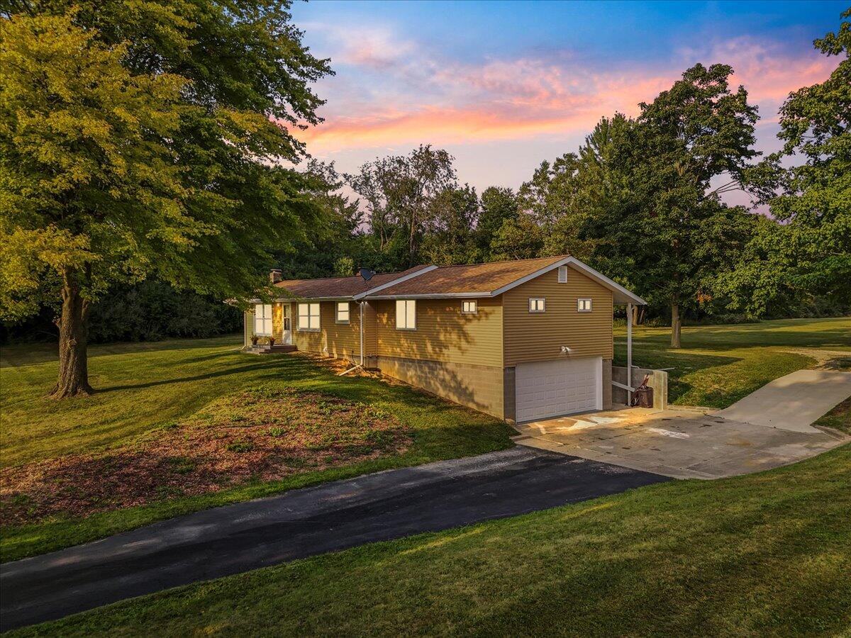 View Ypsilanti Twp, MI 48197 house