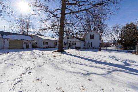 A home in Rosebush Vlg