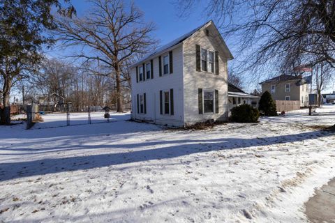 A home in Rosebush Vlg