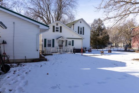 A home in Rosebush Vlg