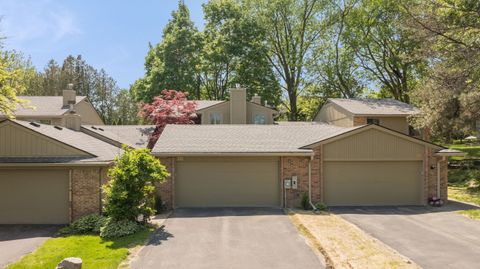 A home in Bloomfield Hills