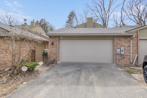 A home in Bloomfield Hills