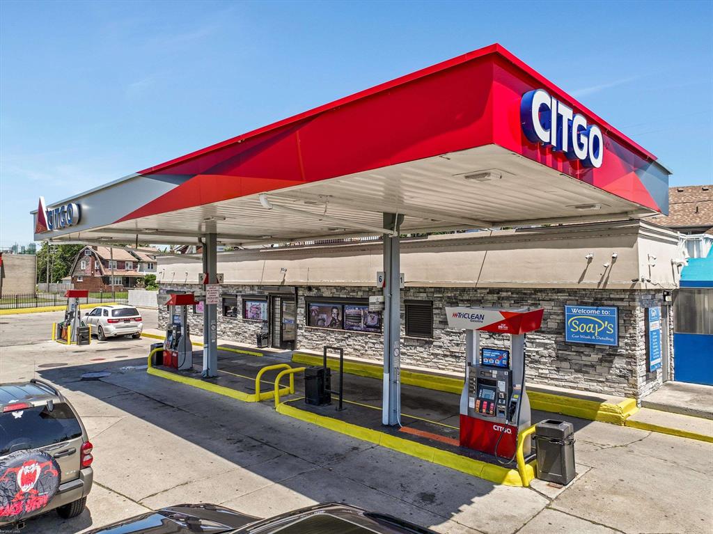13730 Livernois Street