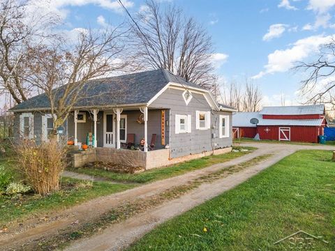 A home in Geneva Twp