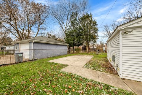 A home in Harper Woods