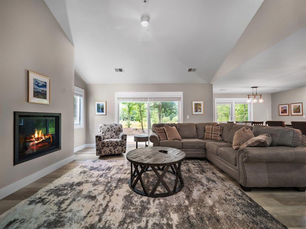 Photo 4 of 60 of 2145 Arbutus Pointe Drive house
