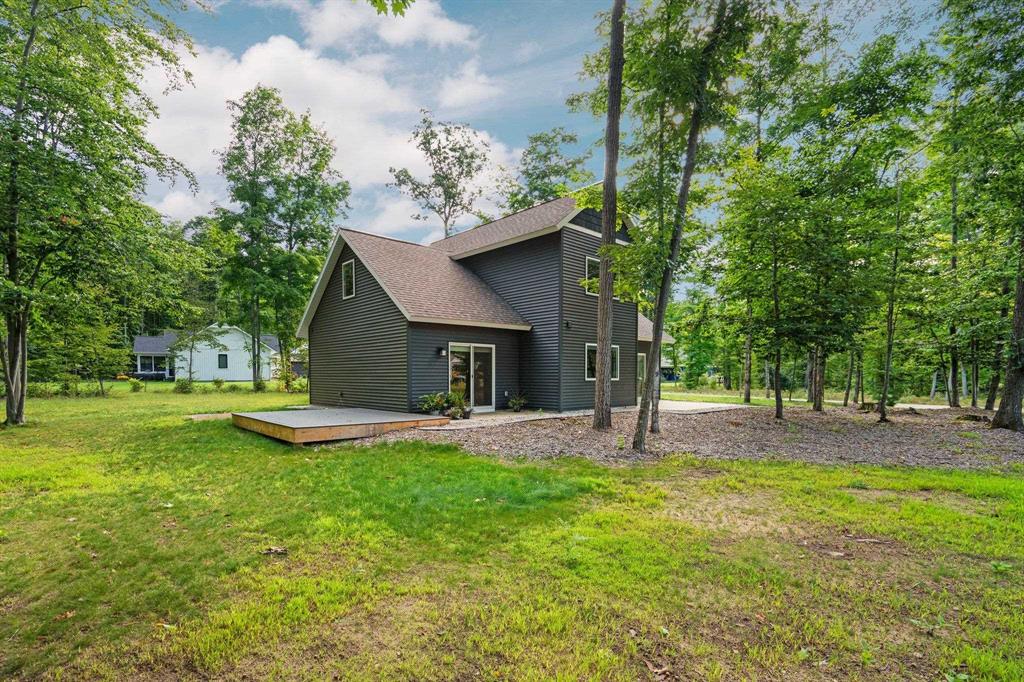 Photo 55 of 60 of 2145 Arbutus Pointe Drive house