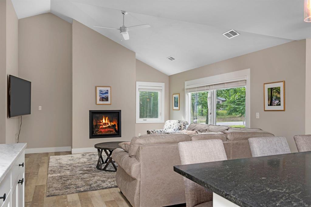 Photo 11 of 60 of 2145 Arbutus Pointe Drive house