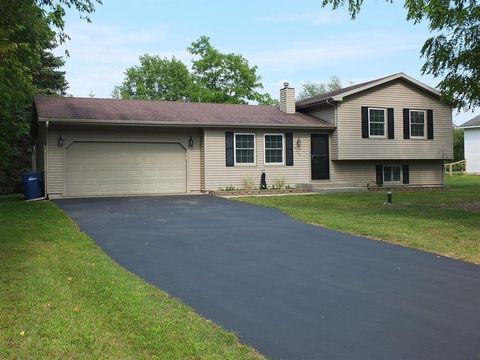 A home in Long Lake Twp