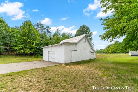 A home in GrandHavenCharterTownship_Ottawa