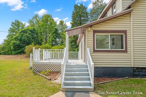 A home in GrandHavenCharterTownship_Ottawa
