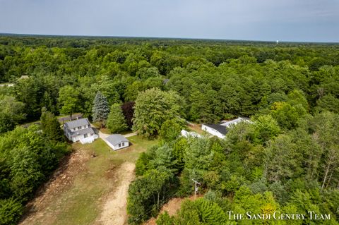 A home in GrandHavenCharterTownship_Ottawa